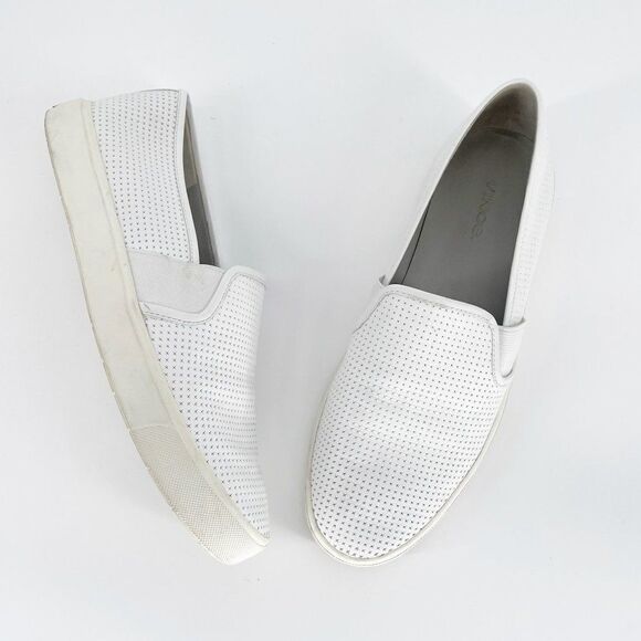 VINCE Blair 5 Slip On Leather Sneaker in Perforated White Women's 8 - Picture 1 of 9